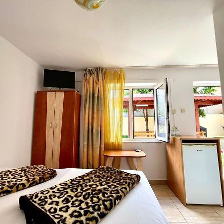 Vila Sibel Costinesti Bagian luar foto